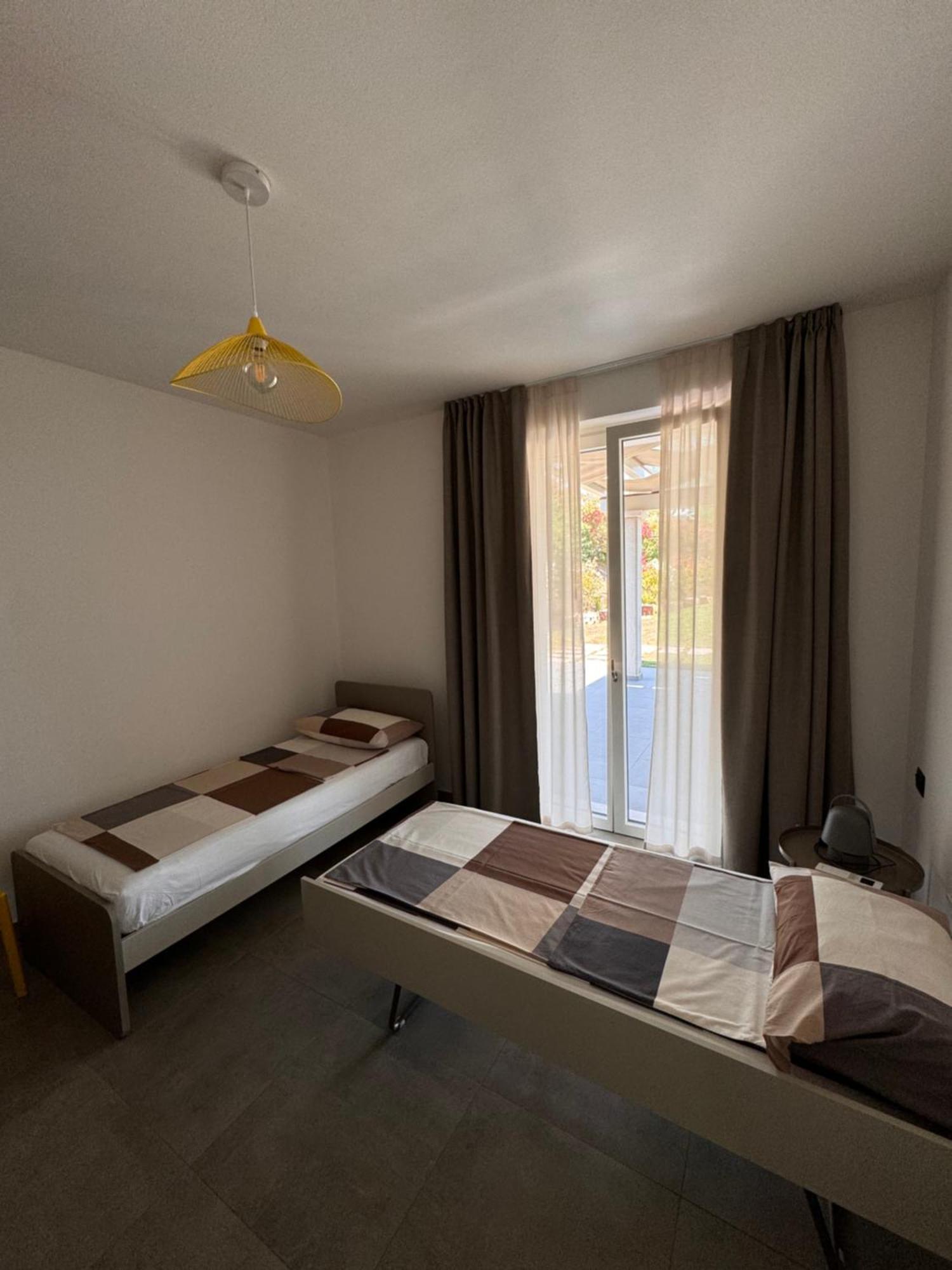 Villa Boni Костермано Экстерьер фото
